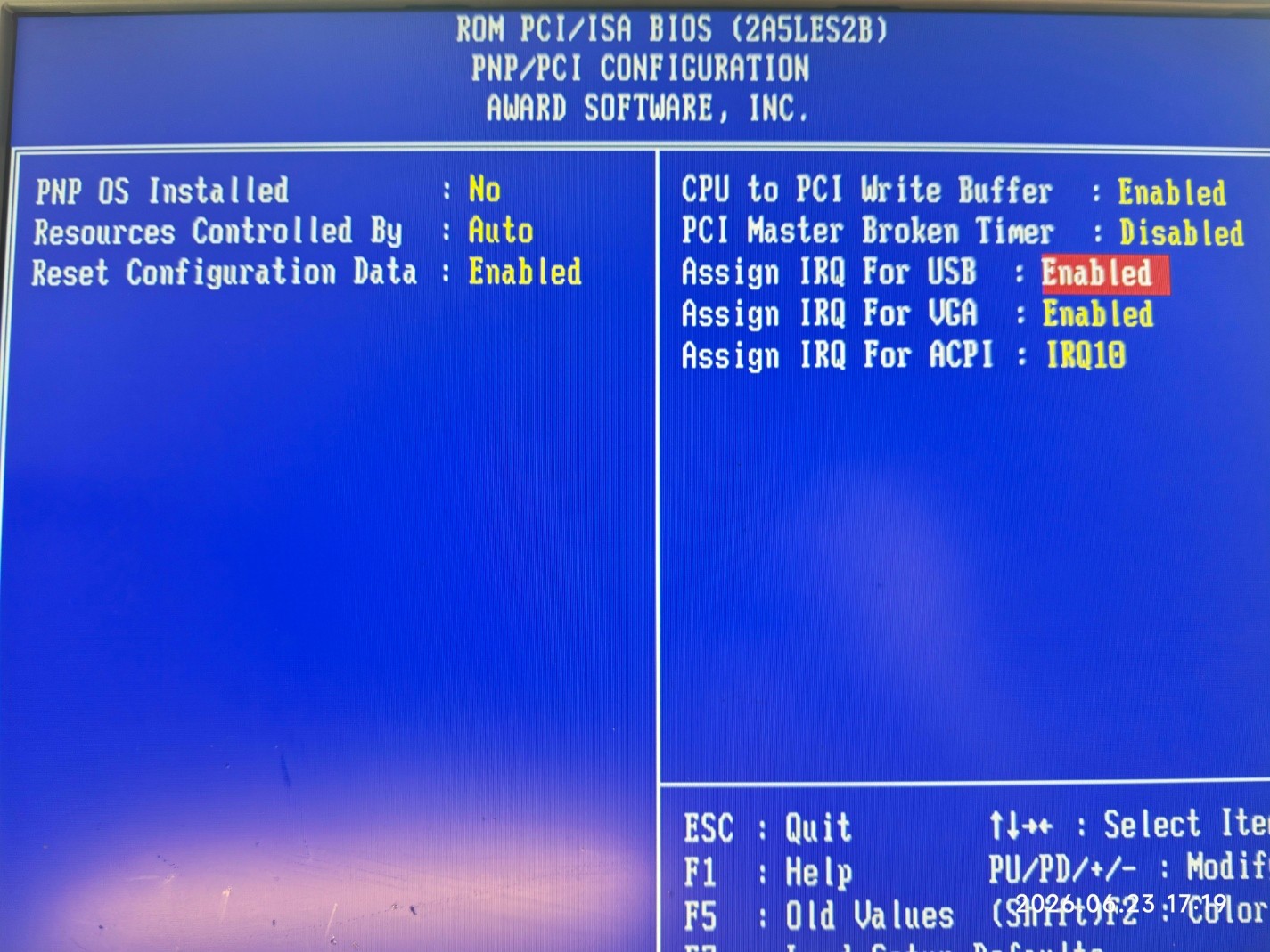 Super Socket 7 ATX *1 MB Cache* Soyo SY-5EMA+ Motherboard (VIA MVP3) CPU + 128 M
