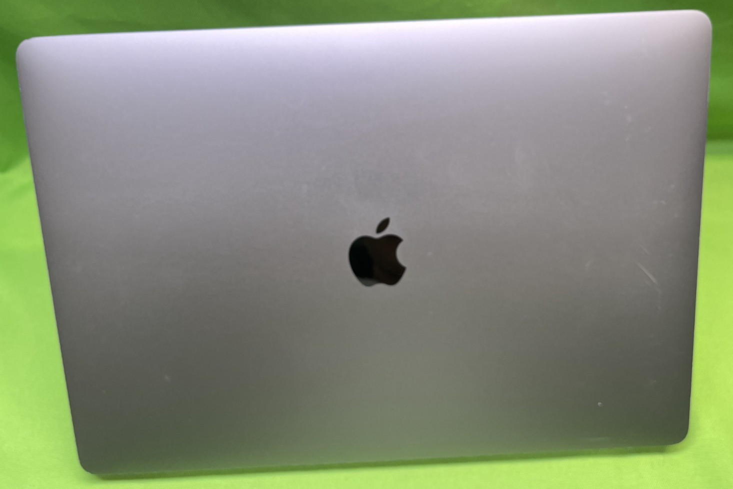 *AS IS-READ*MacBook Pro 16″ A2141 2019 Core i7 2.6GHz/32GB RAM/500GB SSD/No AC