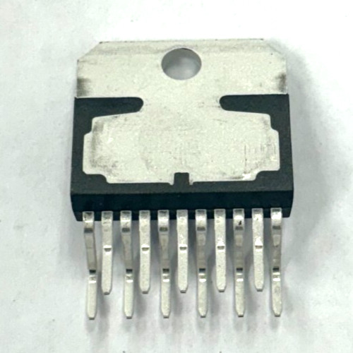 STMICROELECTRONICS INTERGRATED CIRCUIT TDA2005R LOT OF 5