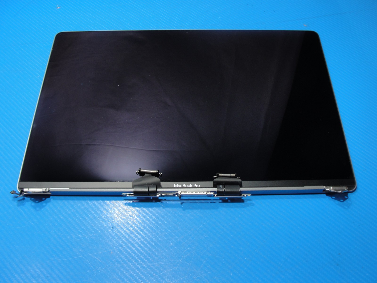 MacBook Pro A2141 16″ Late 2019 MVVM2LL LCD Screen Assembly Gray 661-14200