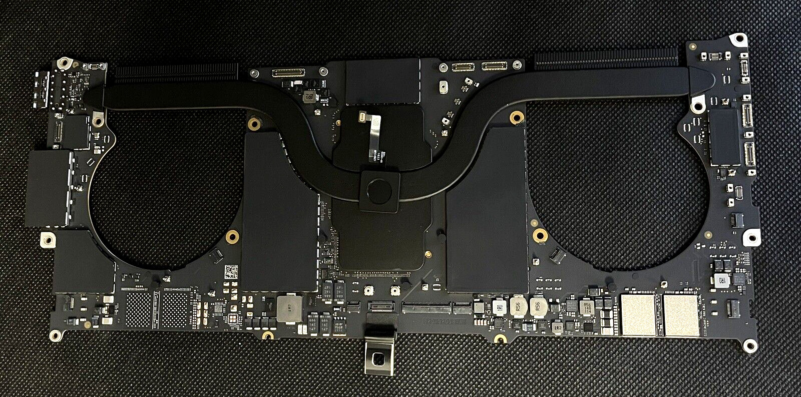 A2442 Apple MacBook Pro 14″ M1 Pro (2021) – Logic Board 16GB, 1TB – (661-21276)