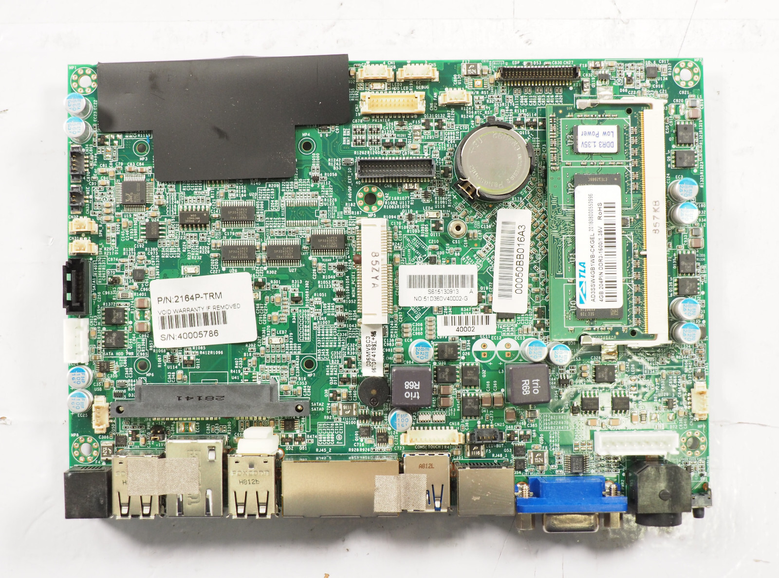Board E89382 P/N: 2164P-TRM with 4Gb AD3SSW4GB1WB-CKGEL 204PIN DDR3-1600