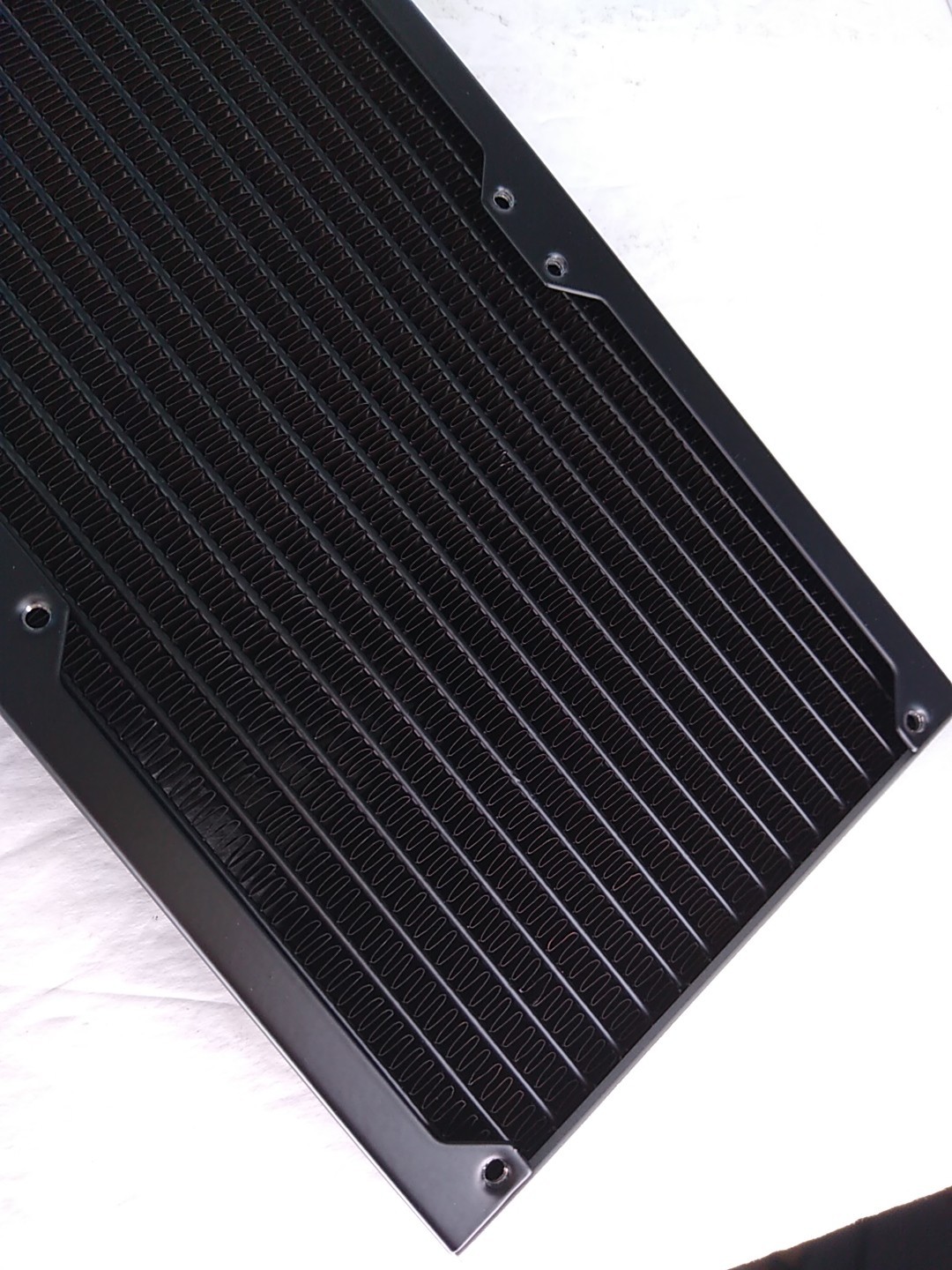 OPEN BOX EKWB EK-Quantum Surface S360 Computer PC Radiator Black Edition