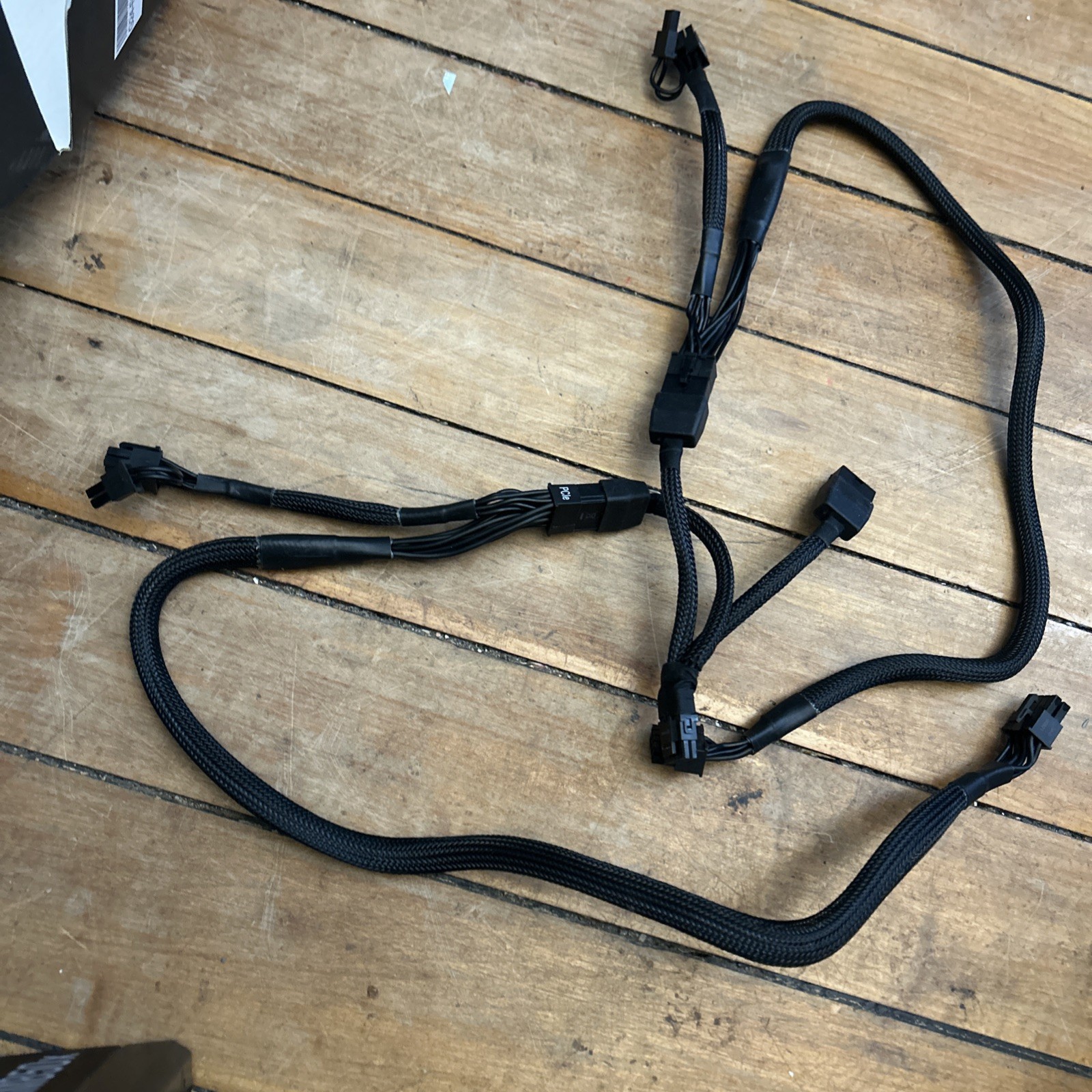 Corsair RMX Series (2021), RM850x, Fully Modular Power Supply – Cable included