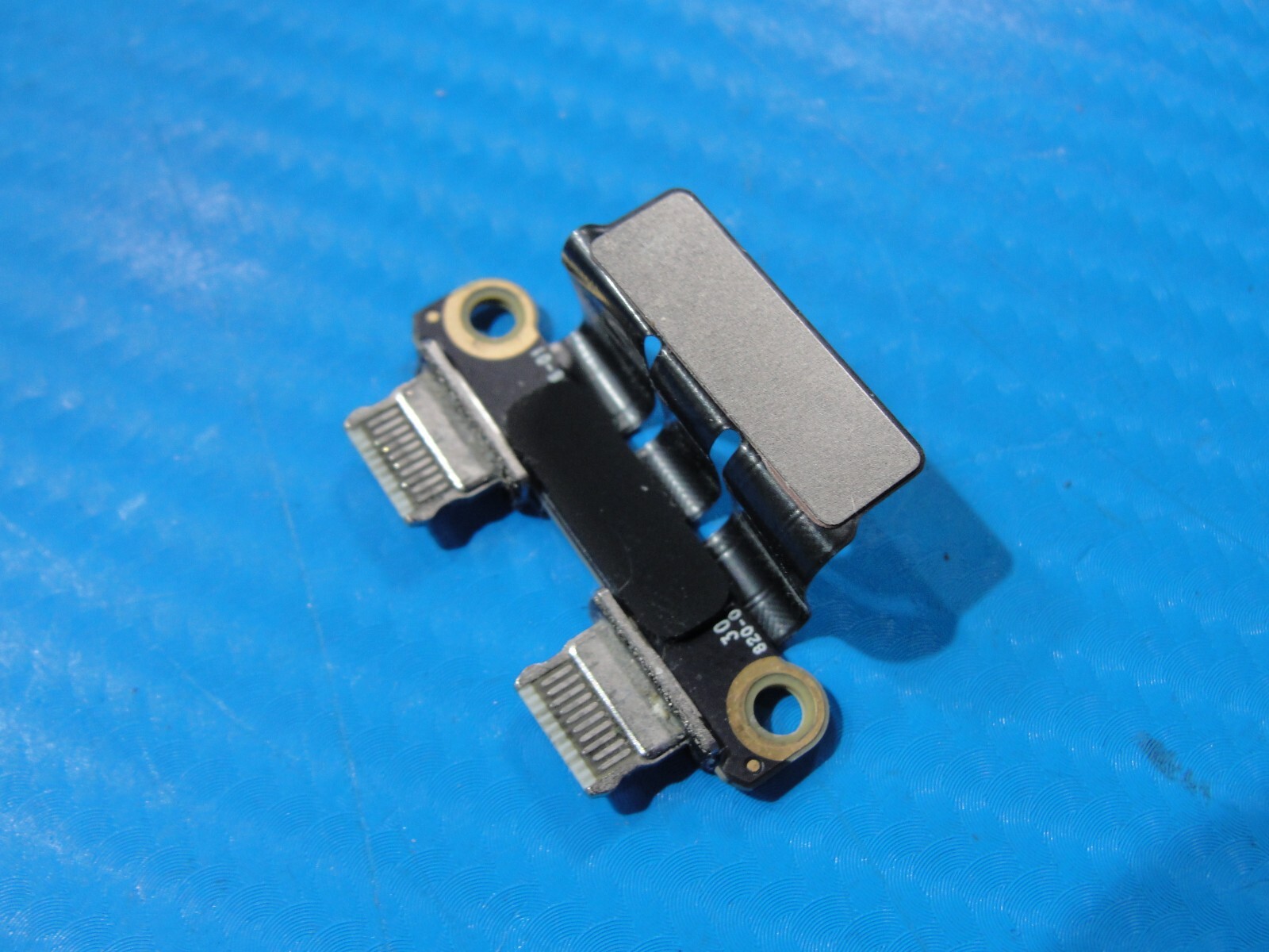 MacBook Pro A2141 Late 2019 MVVJ2LL/A MVVK2LL/A 16″ Genuine I/O Board 923-03934