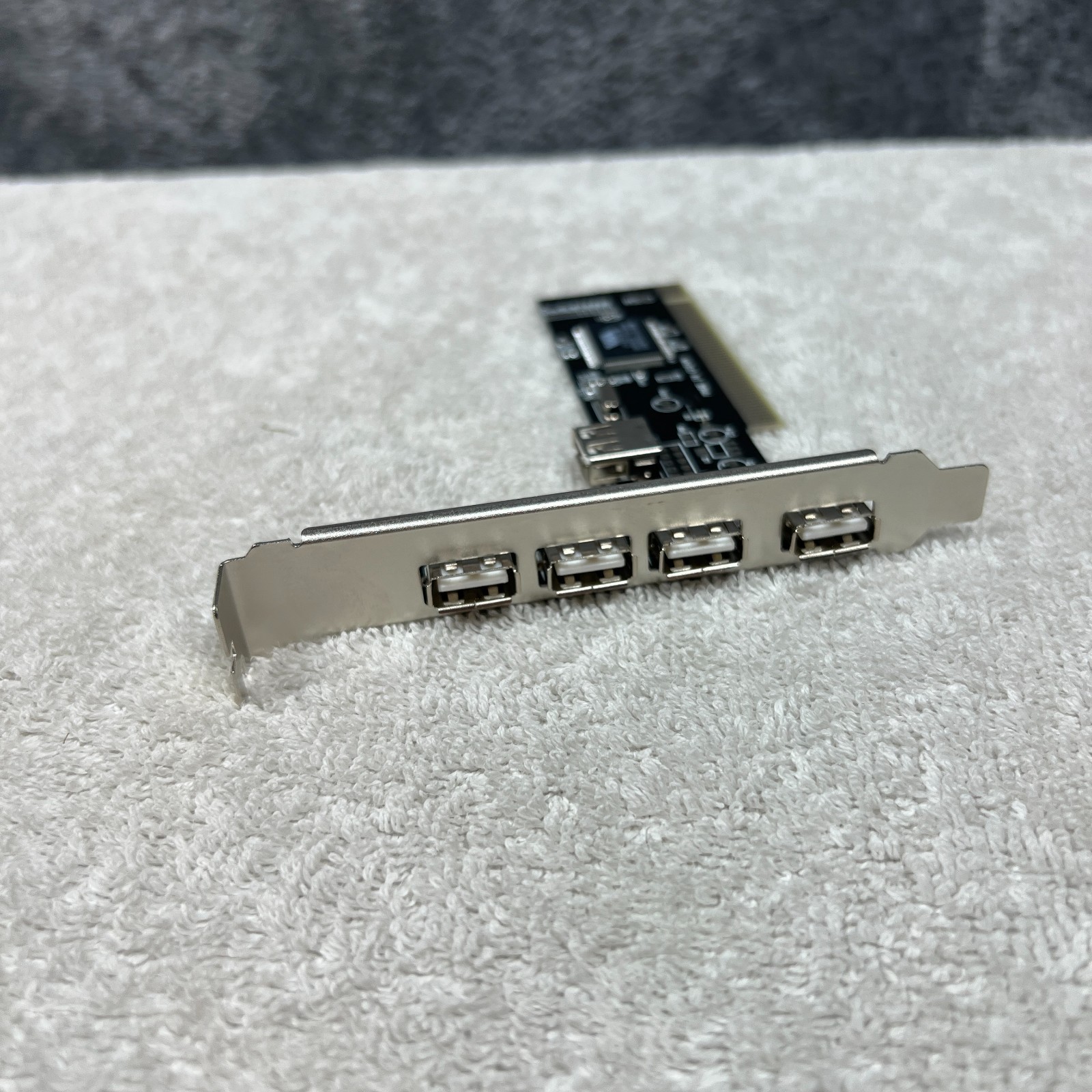 VIA VT6212L USB 4 Ports External + 1 Port Internal USB 2.0 PCI Expansion Card