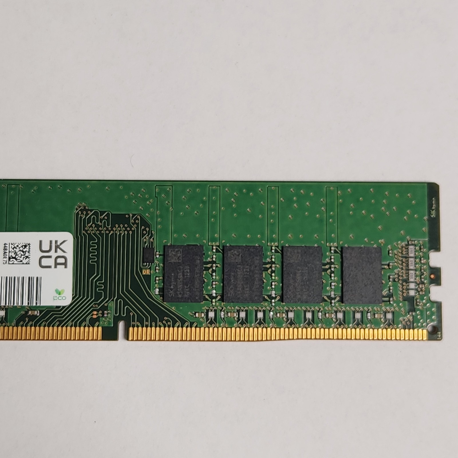 SK HYNIX 16GB DDR4 2Rx8 PC4-2666V-EE1-11