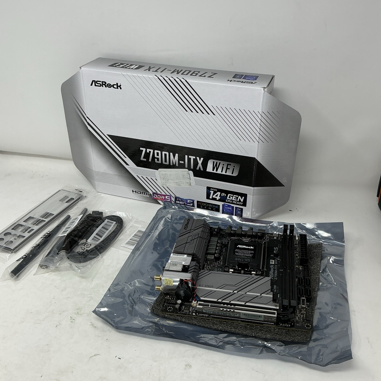ASRock MB Z790M-ITX WiFi Z790 LGA1700 Max64GB DDR5 Mini ITX Retail *Opened*