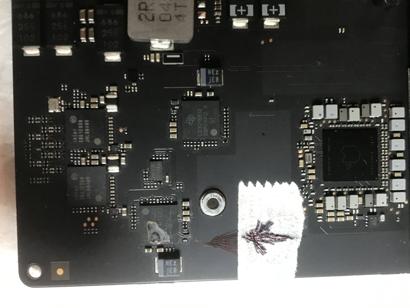 iMac 24″ 2021 M1 A2439 EMC 3664 Logic Board 820-02188-06 S6PY5Q6A For Parts READ
