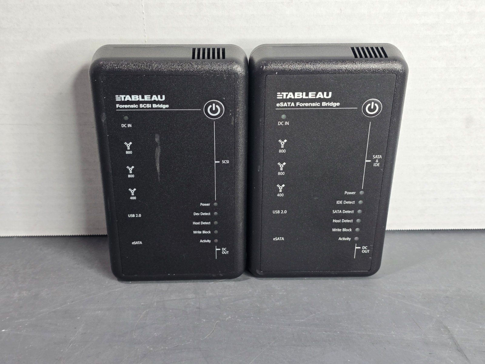 Tableau FireWire800+USB2.0 SCSI Bridge & eSATA Forensic Bridge Untested