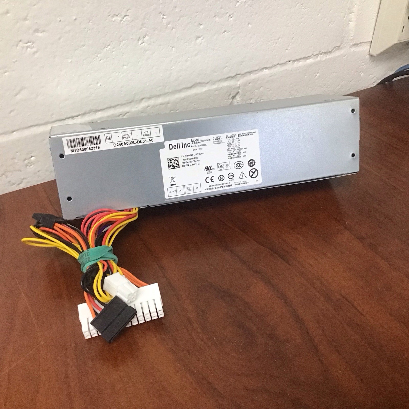 Dell Inc Computer Power Supply 240W Model H240AS-00 D240A002L-DL01-A0 open box