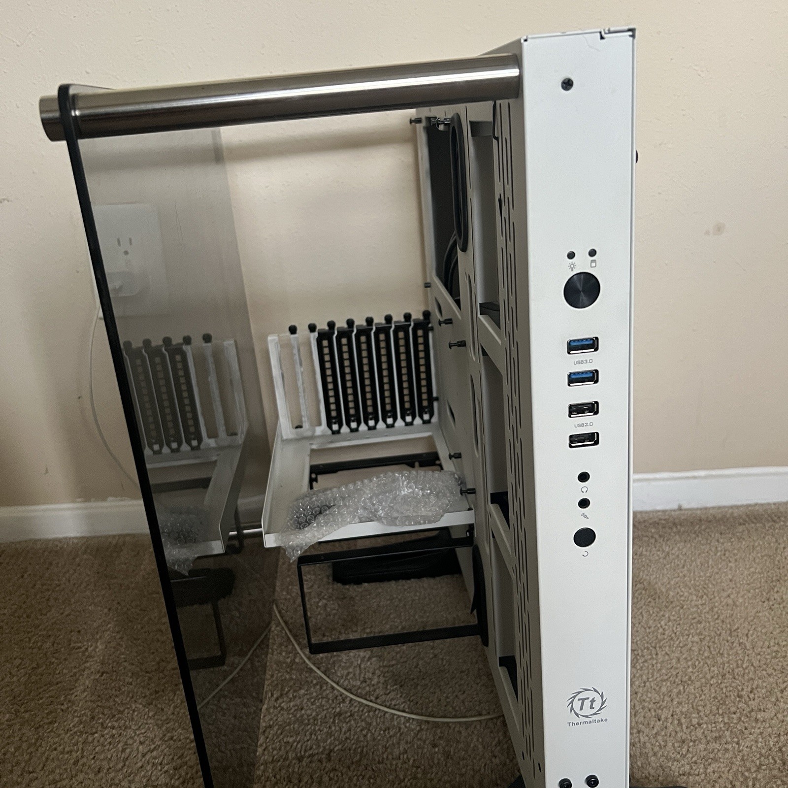 Thermaltake Core P3 White Mid Tower Open Frame Tempered Glass ATX, Mini Micro