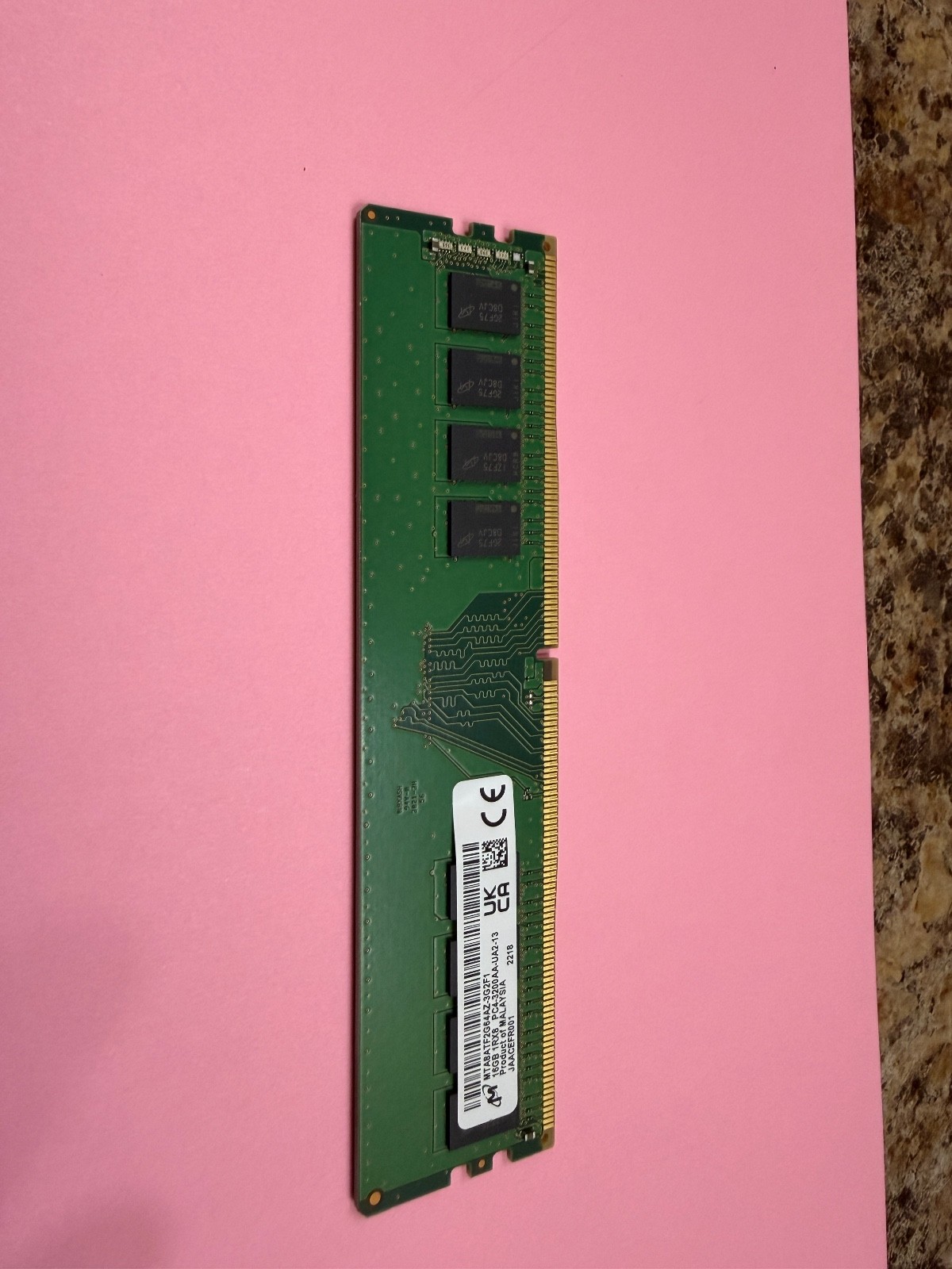 MTA8ATF2G64AZ-3G2F1 Micron (2) 16GB DDR4 PC4-3200AA 1Rx8 Non-ECC UDIMM Memory