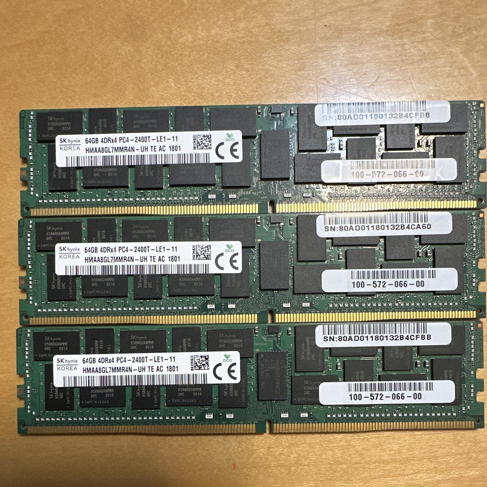 SK hynix 192GB (3x64GB) DDR4 ECC LRDIMM 288-Pin PC4-2400T
