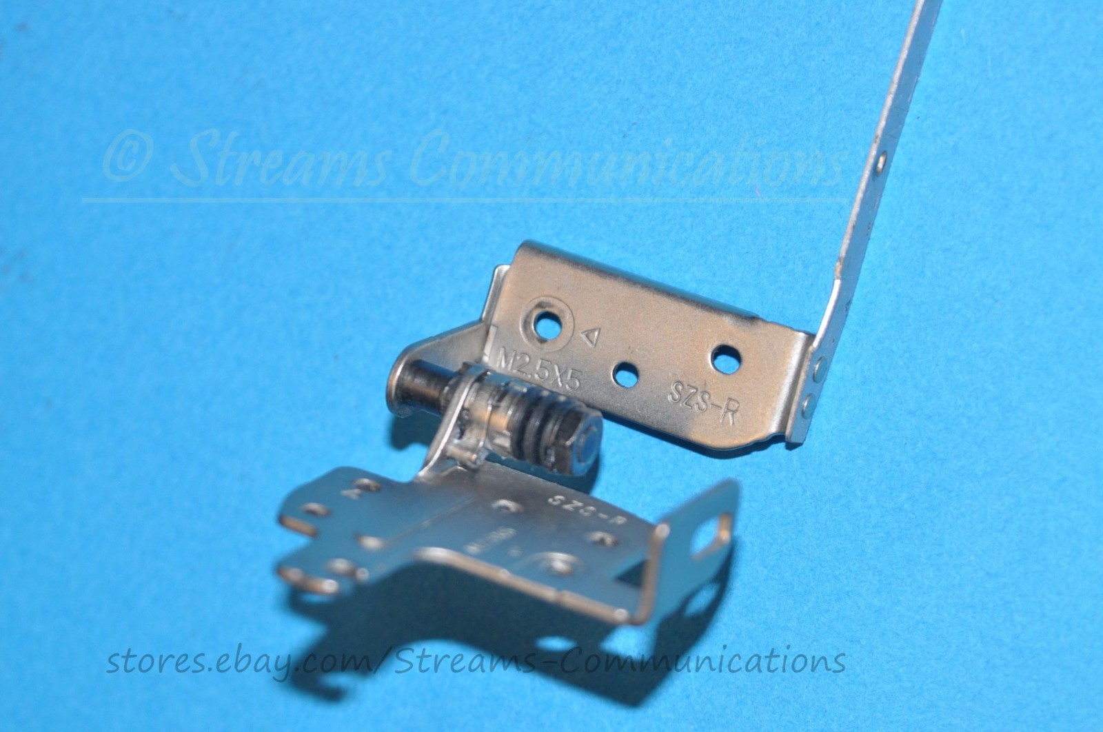 TOSHIBA Satellite P770-BT4G22 P770-BT4N22 P775 Laptop Right R LCD Hinge Bracket