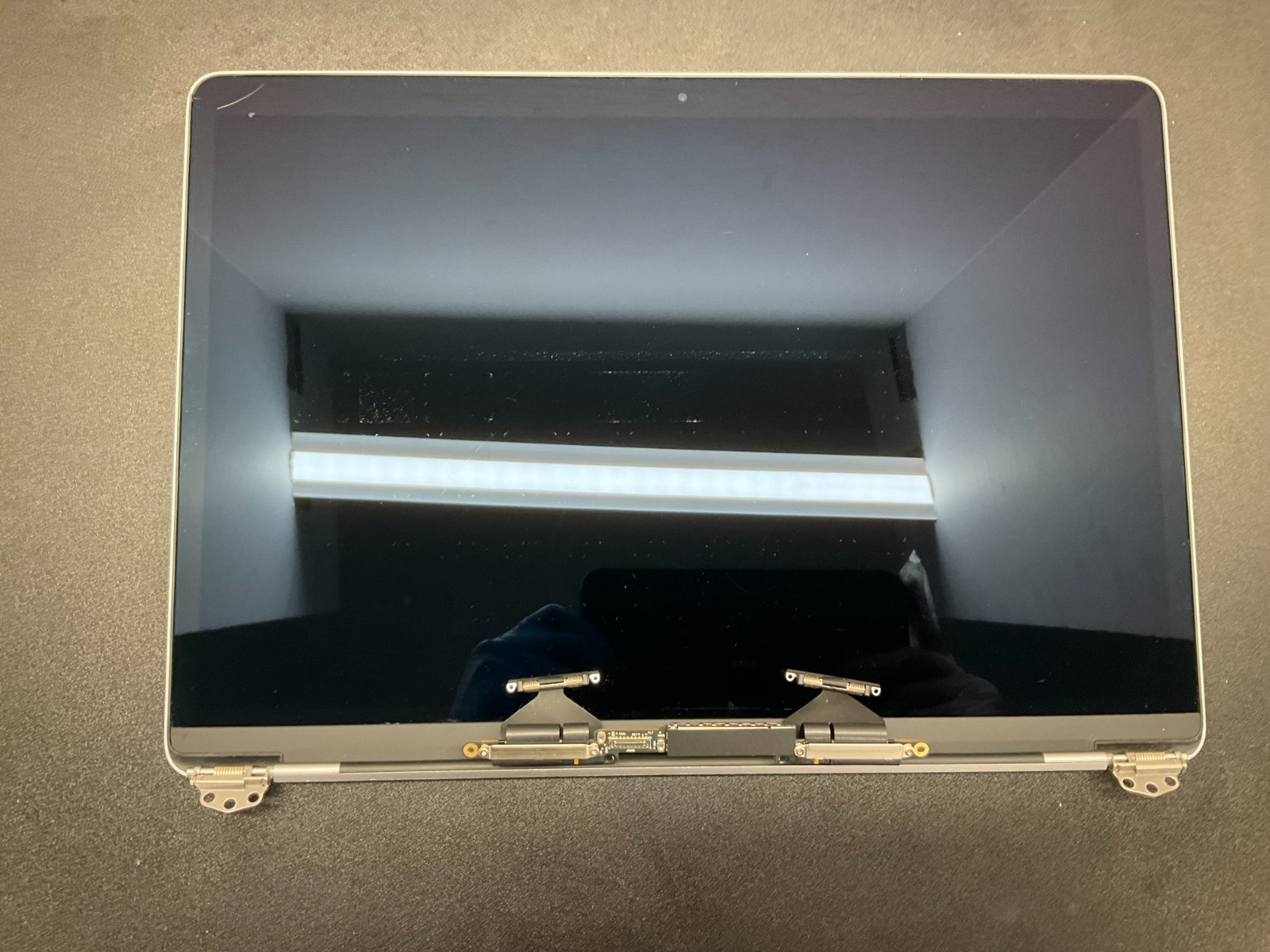 A2251 Apple MacBook Pro LCD Screen Display Assembly Grey Grade D