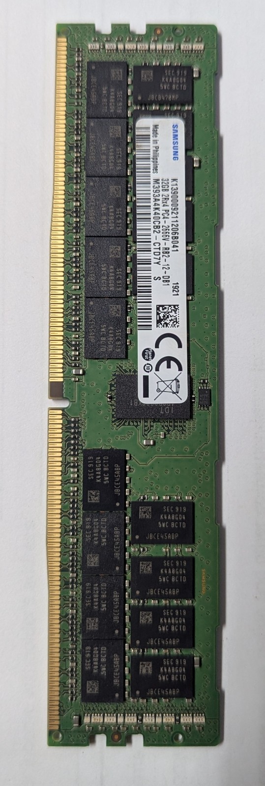 Samsung 32GB DDR4 2666 ECC RDIMM 2Rx4 PC4-21300 M393A4K40CB2‑CTD8Y