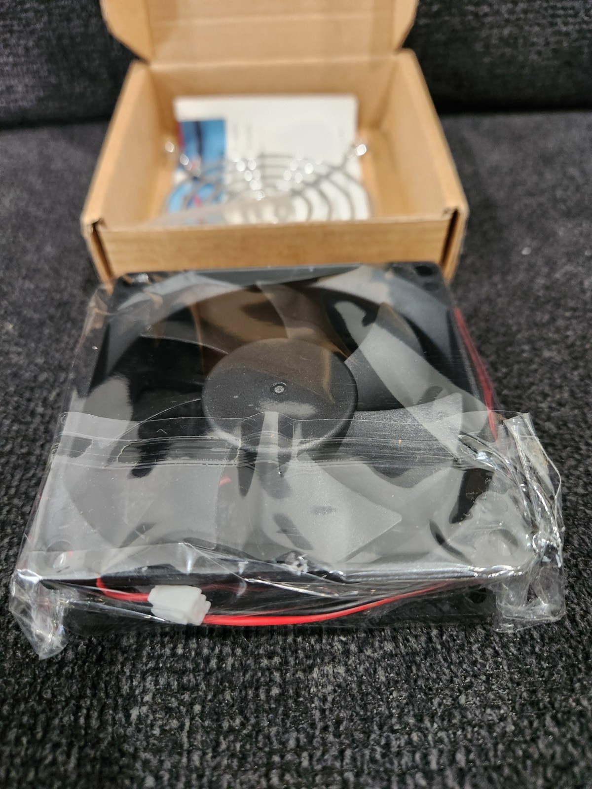 GDSTIME 80mm Brushless DC Cooling Fan 12V 0.35A Dual Ball Bearing GDT8025S12B