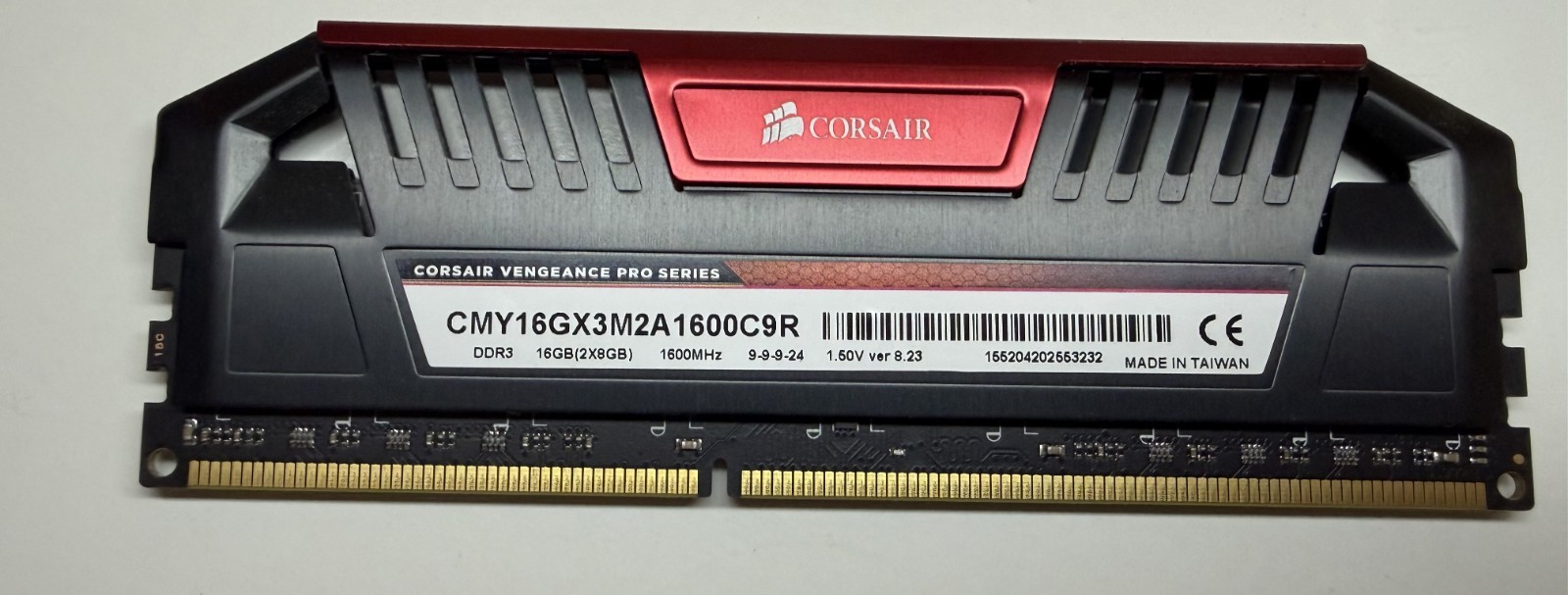 Corsair Vengeance Pro 32GB (2 x 16GB) DDR3-1600 + Free 8GB Ram