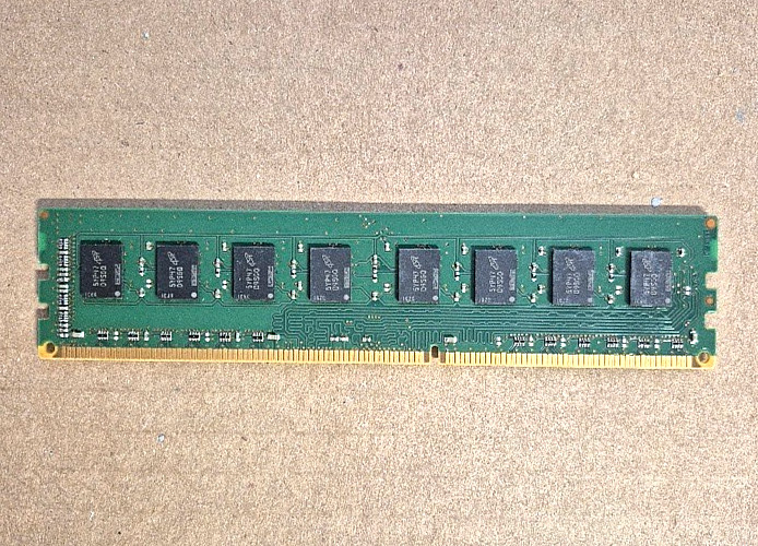 Micron 8GB 2Rx8 PC3L-12800U DDR3-1600 RAM MT16KTF1G64AZ-1G6P1