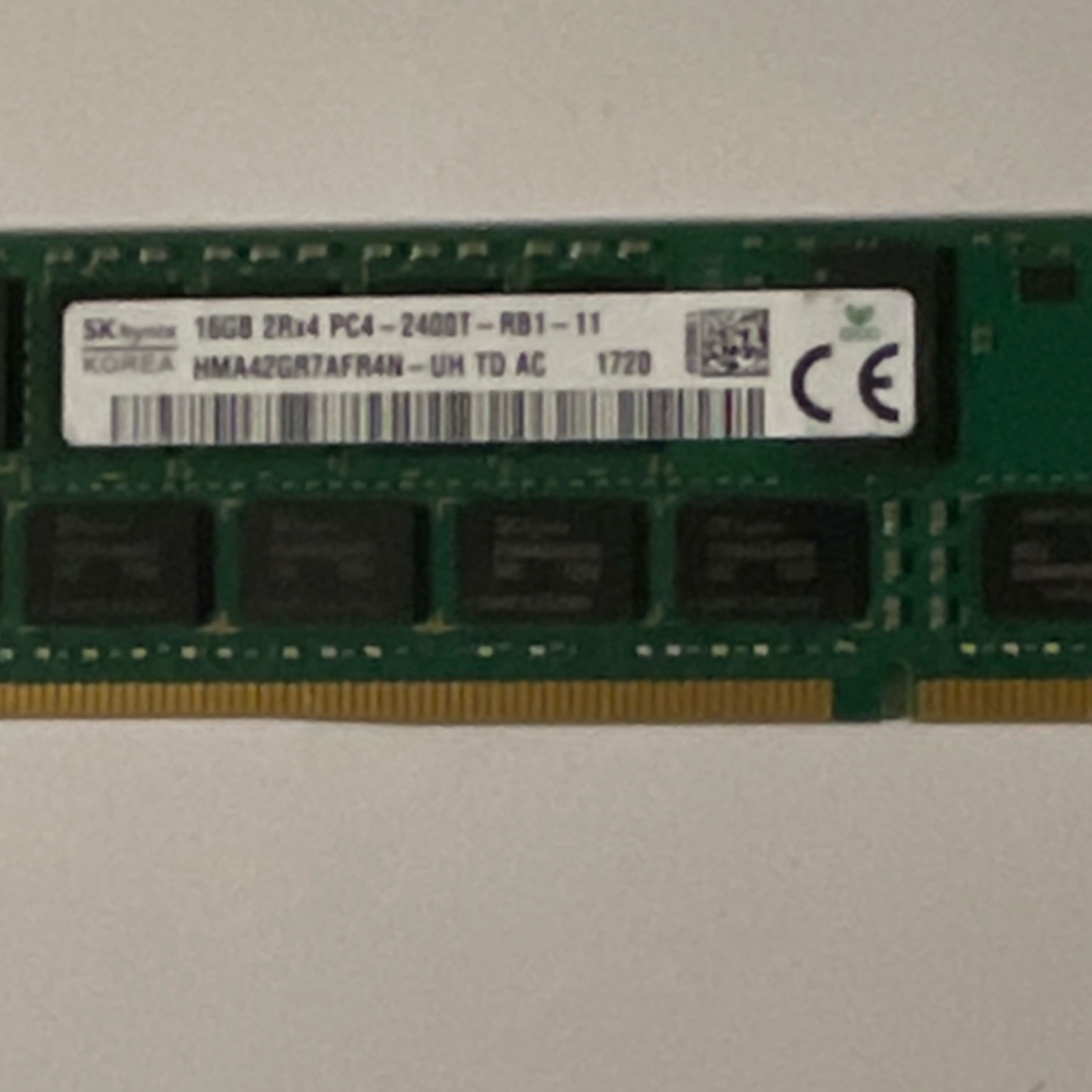 SK hynix 16GB DDR4 SDRAM RDIMM RAM PC4-2400T 288-Pin ECC Reg HMA42GR7AFR4N-UH