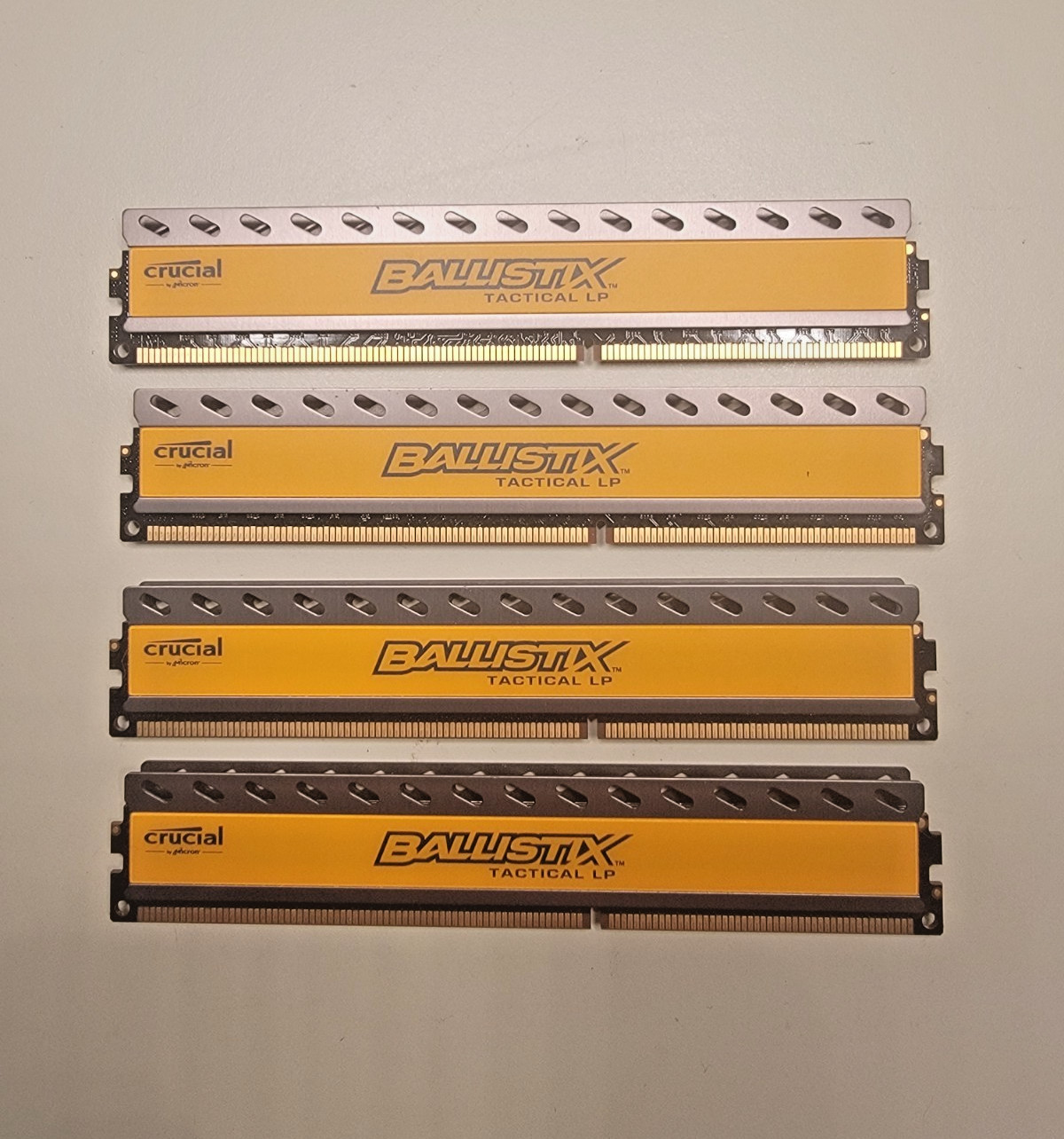 32GB – 4 x Ballistix Tactical 8GB DDR3L 1600 (PC3L 12800)