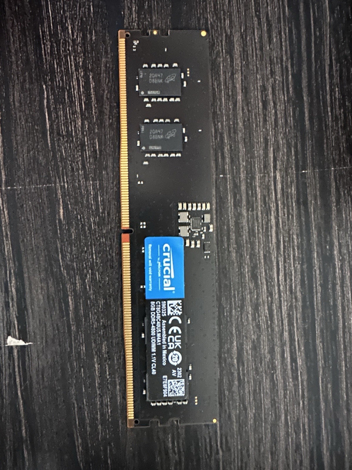 Crucial 8GB (1 x 8GB) PC5-38400 (DDR5-4800) UDIMM Memory (CT8G48C40U5)