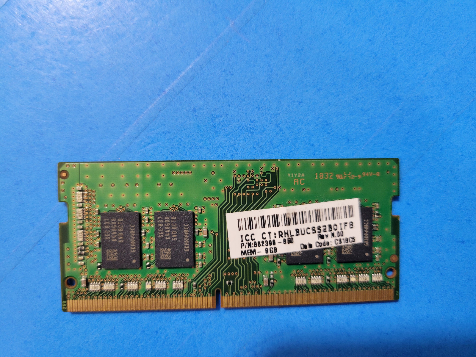 SAMSUNG 8GB 1RX8 PC4-2666V-SA1-11-M471A1K43DB1-CTD-LAPTOP MEMORY