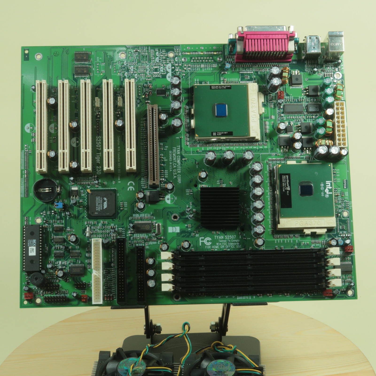 Tyan Tiger 230 Dual Socket 370 Motherboard S2507 With 2 Pentium III 1 Ghz CPUs