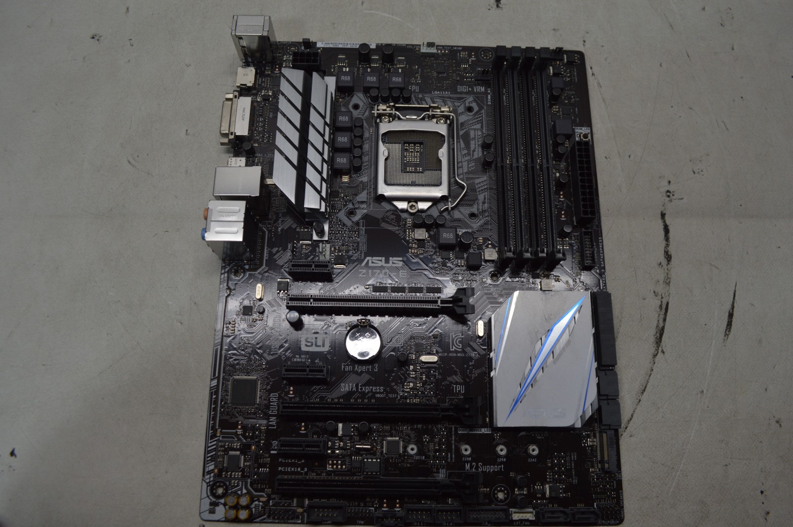 ASUS Z170-E Intel LGA1151 DDR4 ATX Desktop Motherboard *No IO Shield*