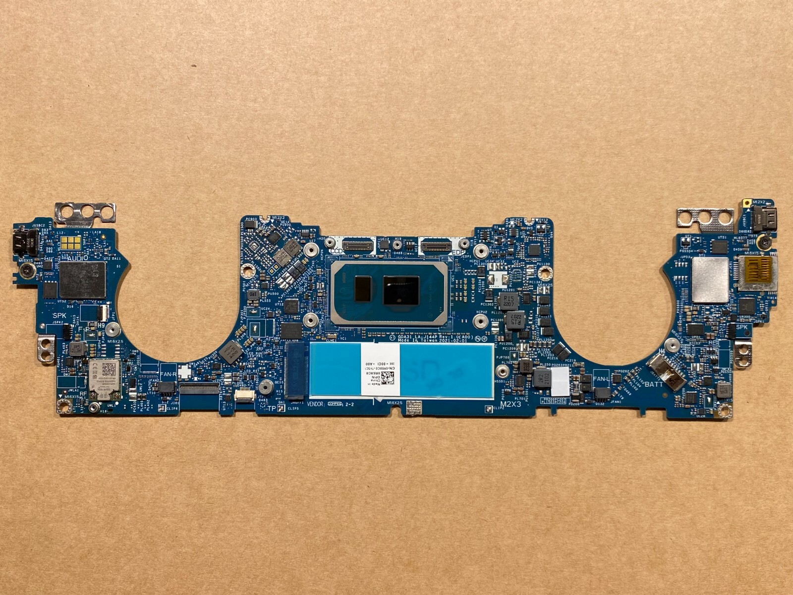 NEW Dell XPS 13 9310 Motherboard Intel i5-1135G7 8GB WWFJW NKJ6T JRYYW LA-J144P