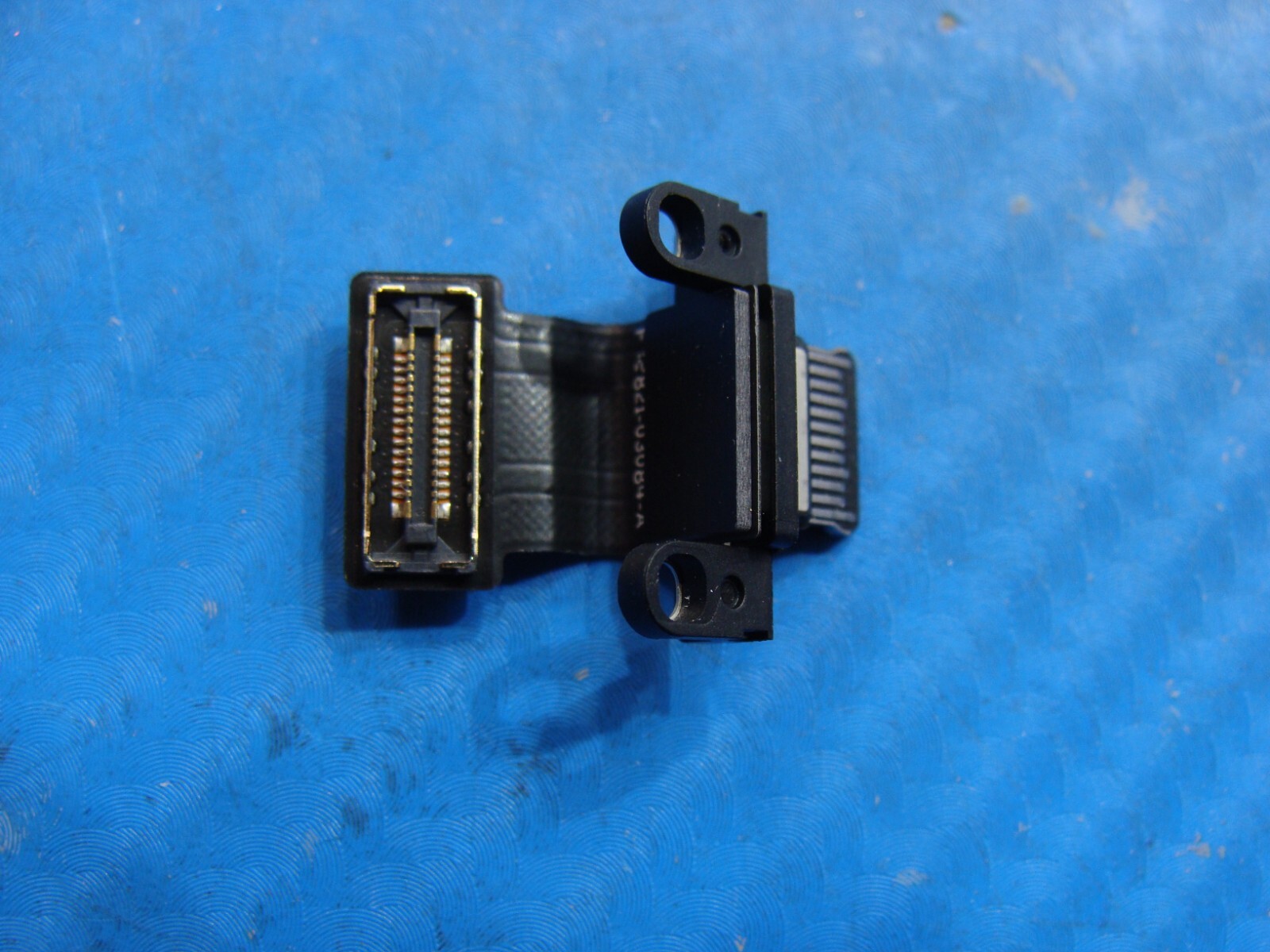 MacBook Pro 14″ A2442 Late 2021 MK1H3LL/A Type-C USB Charging Port 821-03084-A