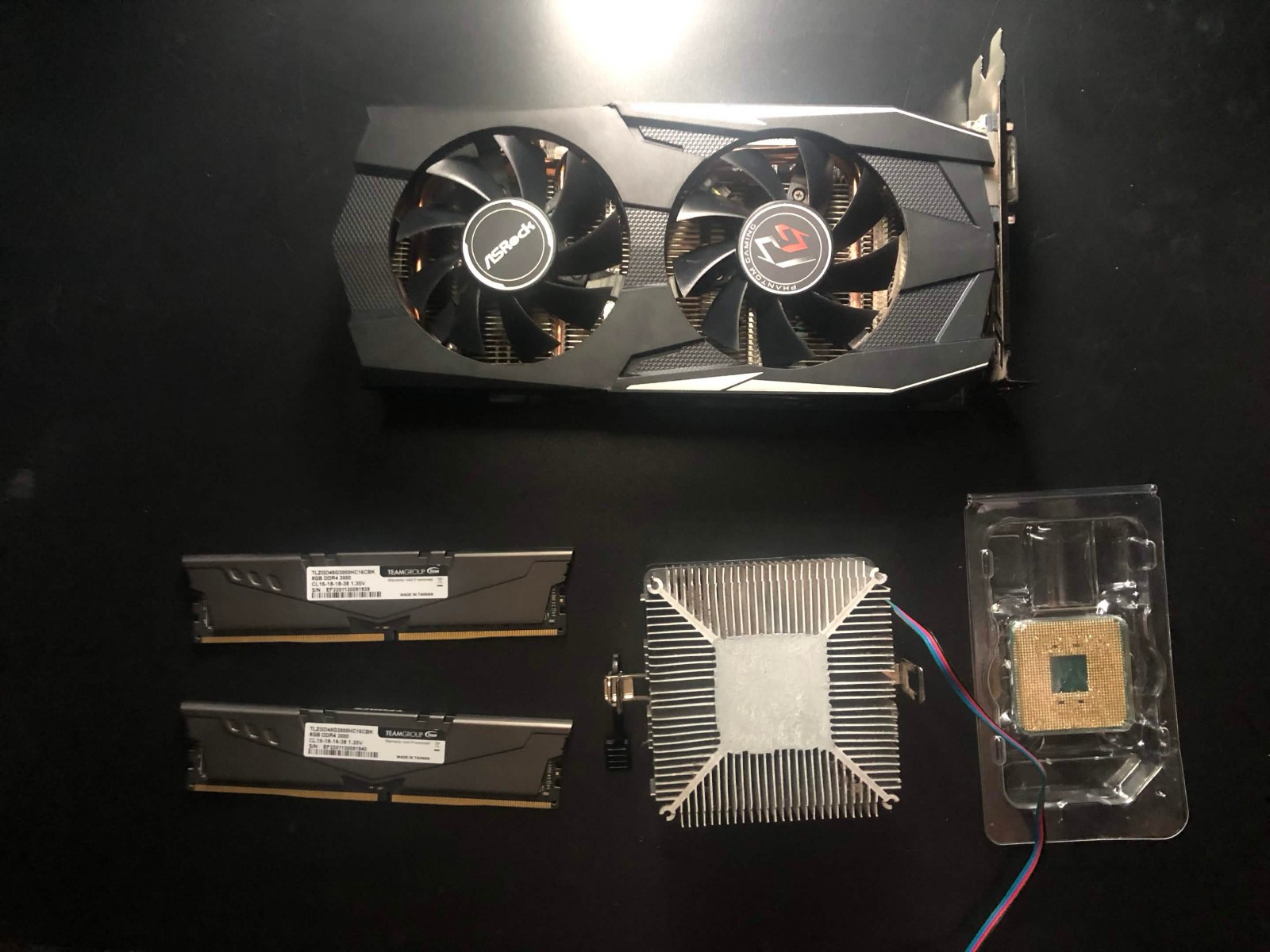 Used computer parts lot (16GB RAM, AMD CPU, AMD GPU, Deep Cool Heatsink)