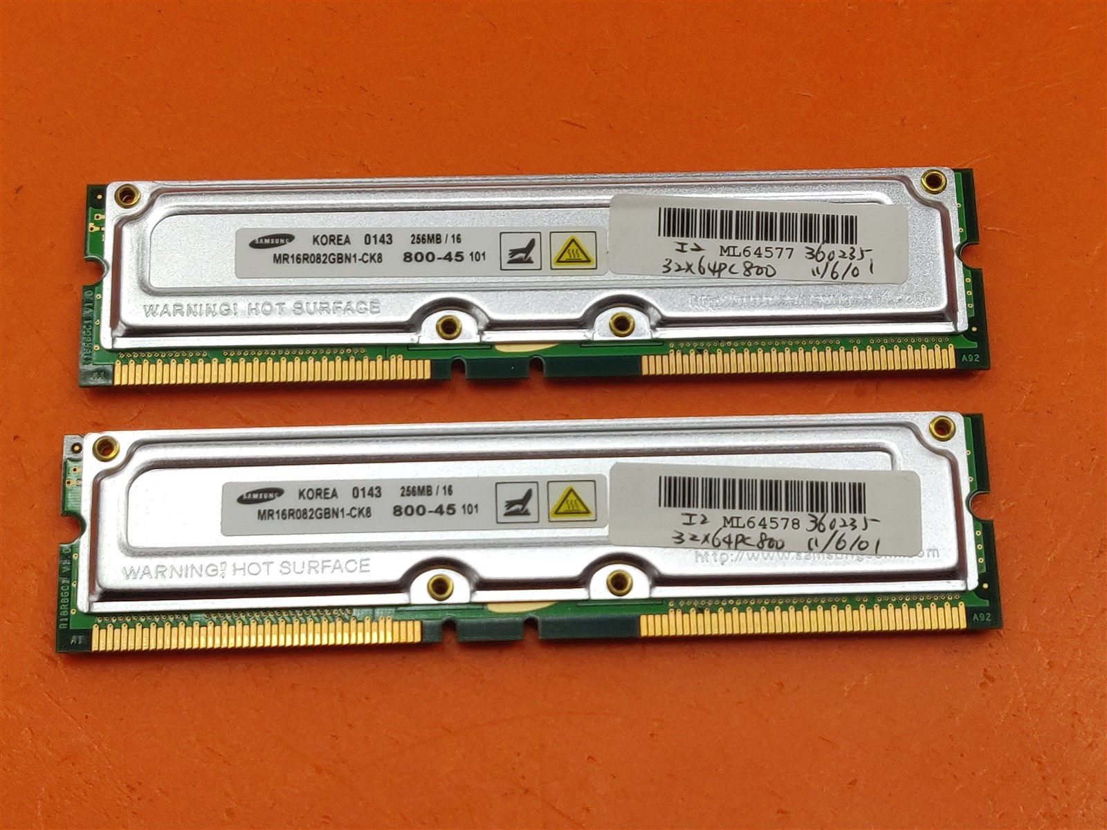 ⭐️⭐️⭐️⭐️⭐️ *Set of 2* RAM Desktop Samsung 256MB 800-40 MR16R082GBN1-CK8 Memory