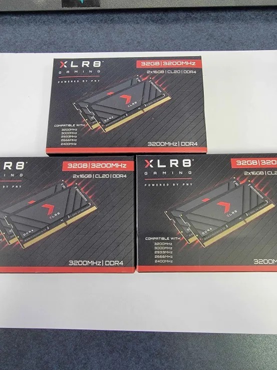 BRAND NEW!!! – PNY XRL8 Gaming 32GB (2x16GB) 3200MHz CL20 DDR4 – MN32GK2D43200X