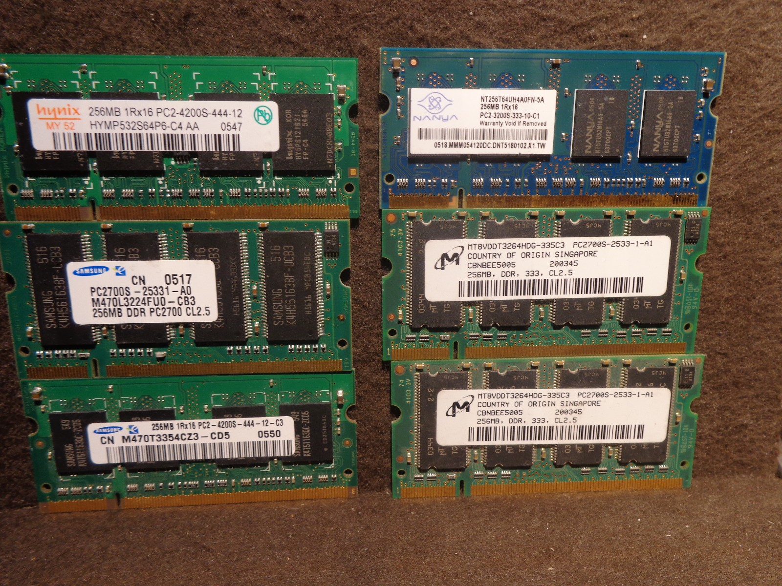 6 X 256 MB DDR Ram Memory