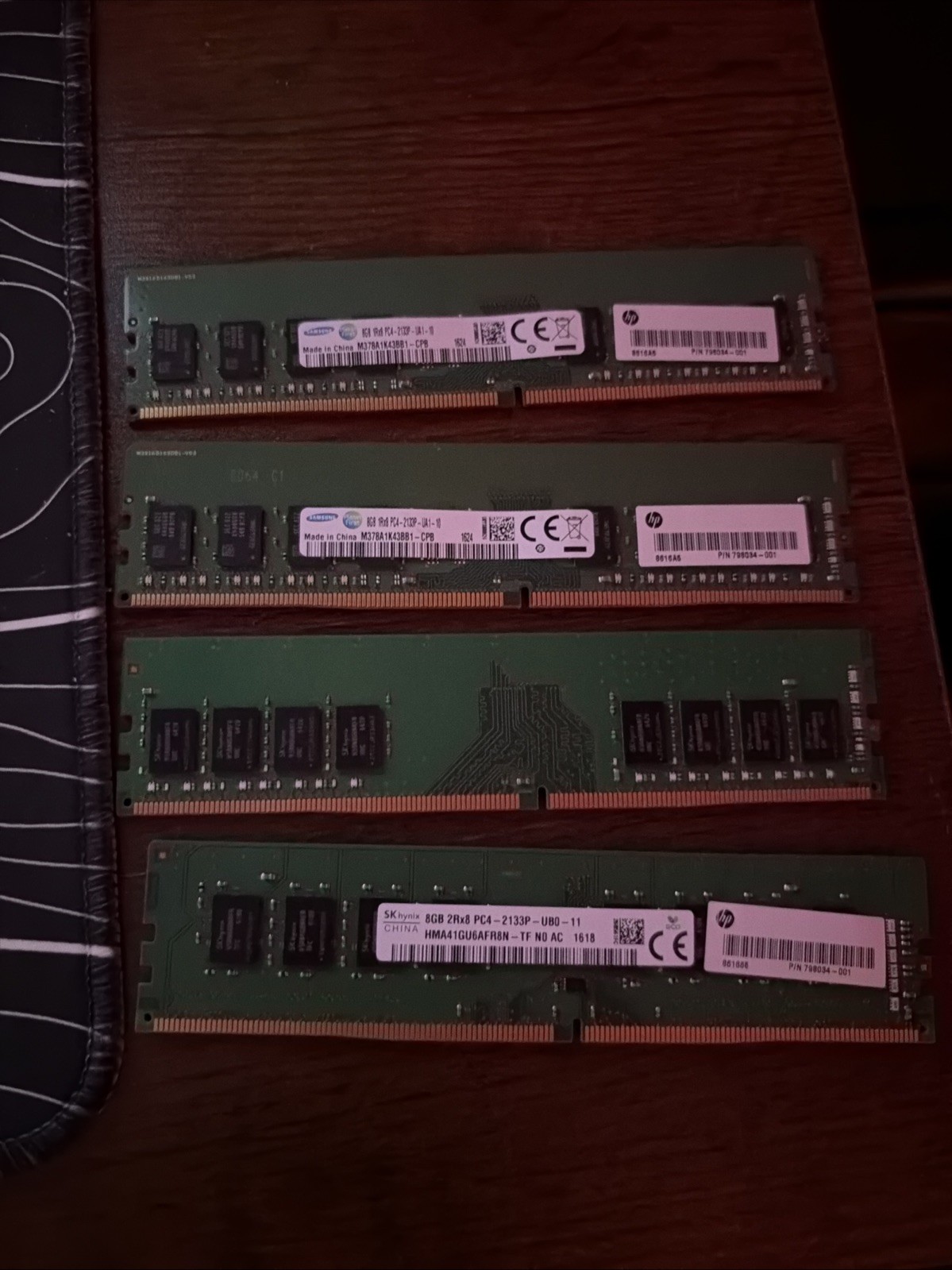 32GB (4x8GB) Samsung DDR4 2133MHz PC4-17000 RAM HP 798034-001 M378A1G43DB1
