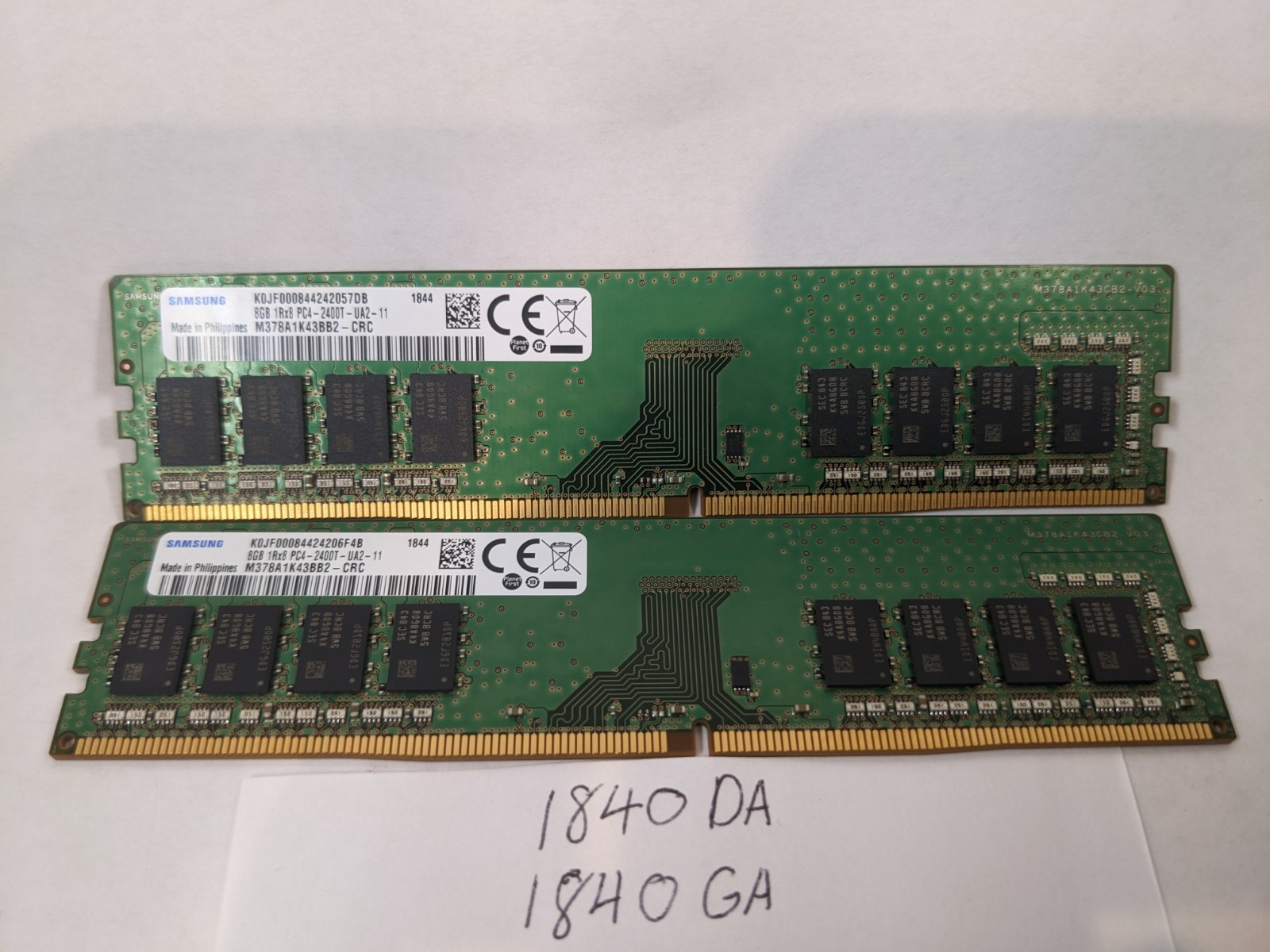Samsung 8GB PC4-19200 (DDR4-2400) Memory (M378A1K43BB2CRC) LOT