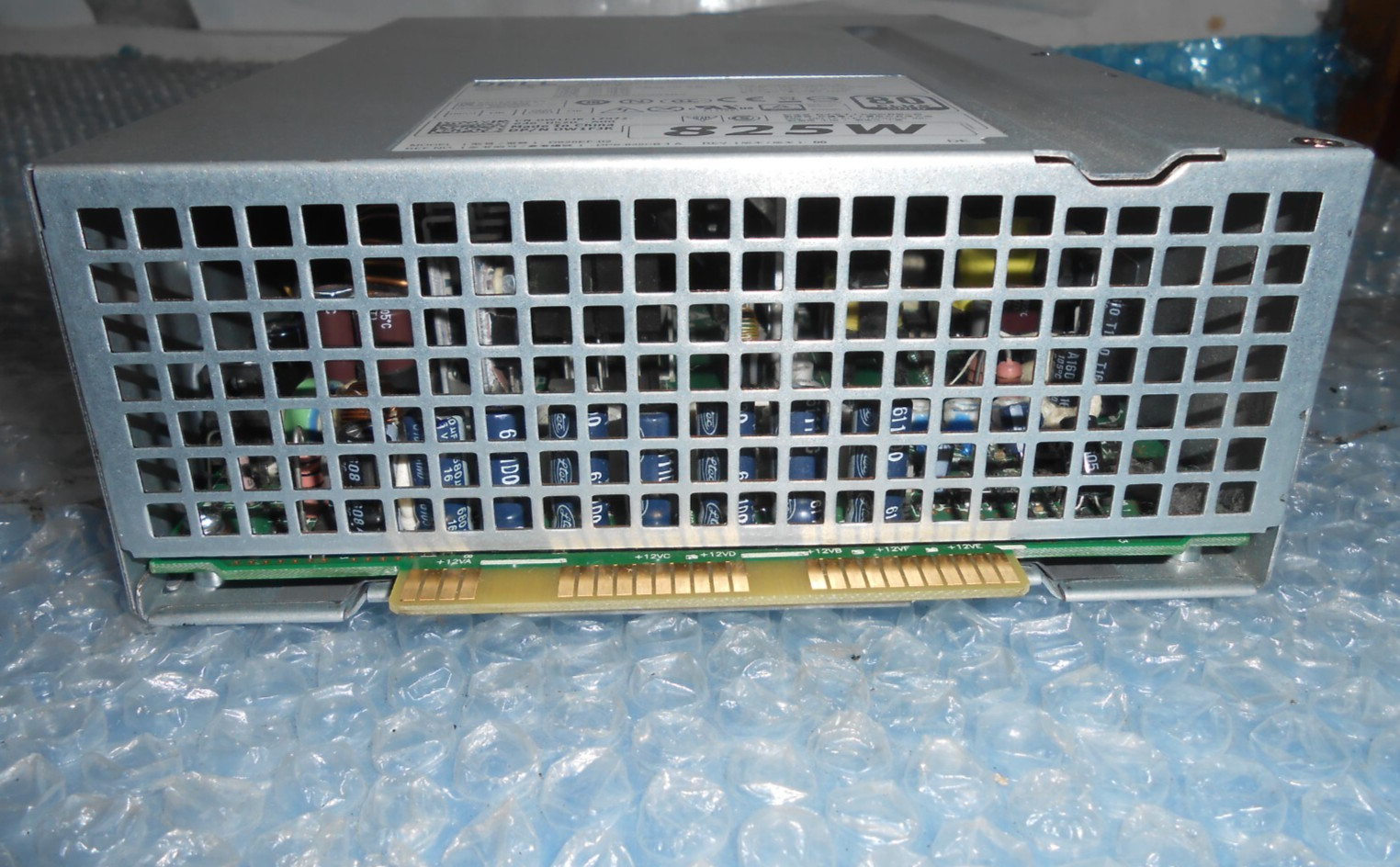 Dell Precision Power Supply 825W 80 PLUS GOLD D825EF-01 0G57YP