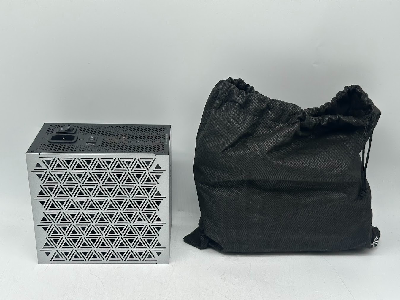 Montech CENTURY II 850 Watt 80 Plus Gold ATX Fully Modular Power Supply