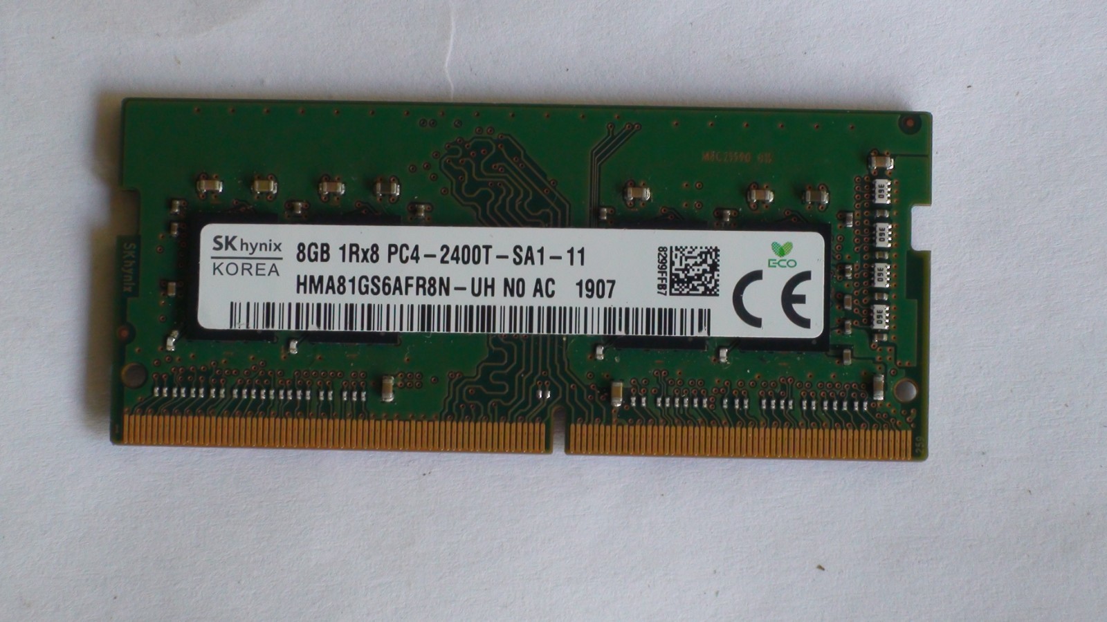 SK Hynix 8GB 1Rx8 PC4-2400T (HMA81GS6AFR8N-UH) DDR4 Laptop ram