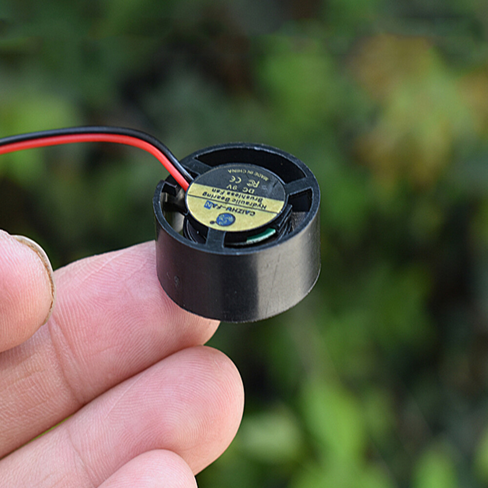 2pcs DC 12V Mini 2510 Brushless Cooling Fan 800RPM Quiet Large Air Volume Fan US