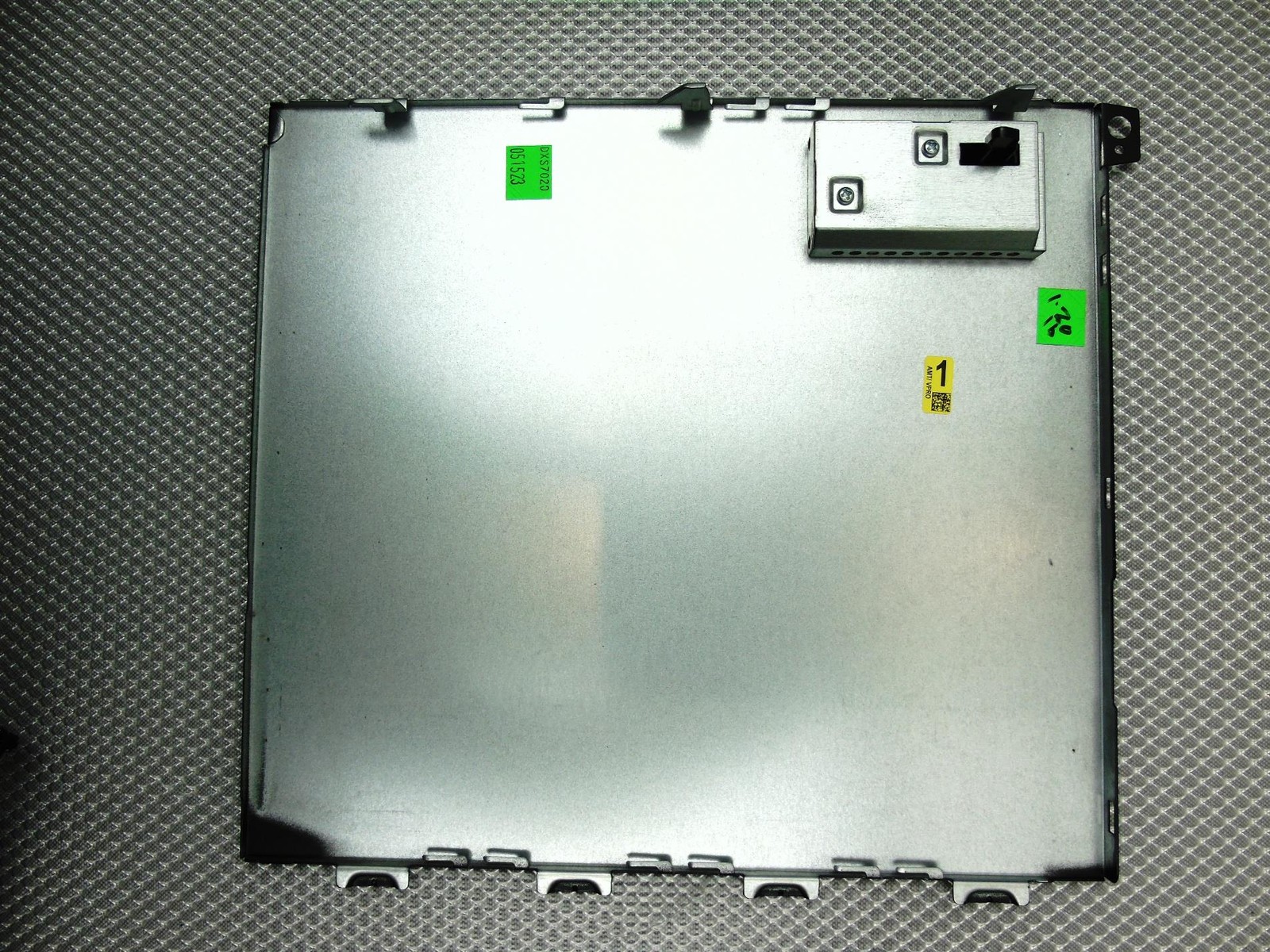 Dell OptiPlex 7020 SFF Desktop Case Chassis Side Panel – 1B33ANS00