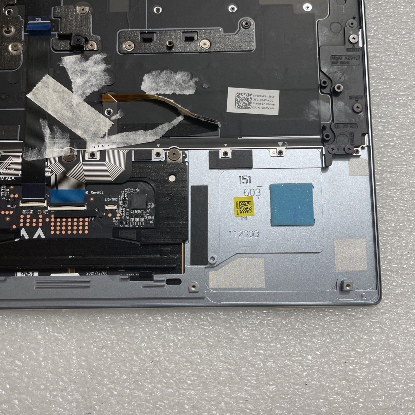 Genuine Dell XPS 9315 Laptop Palmrest Touchpad Keyboard Sky Blue TKH4F OS P5