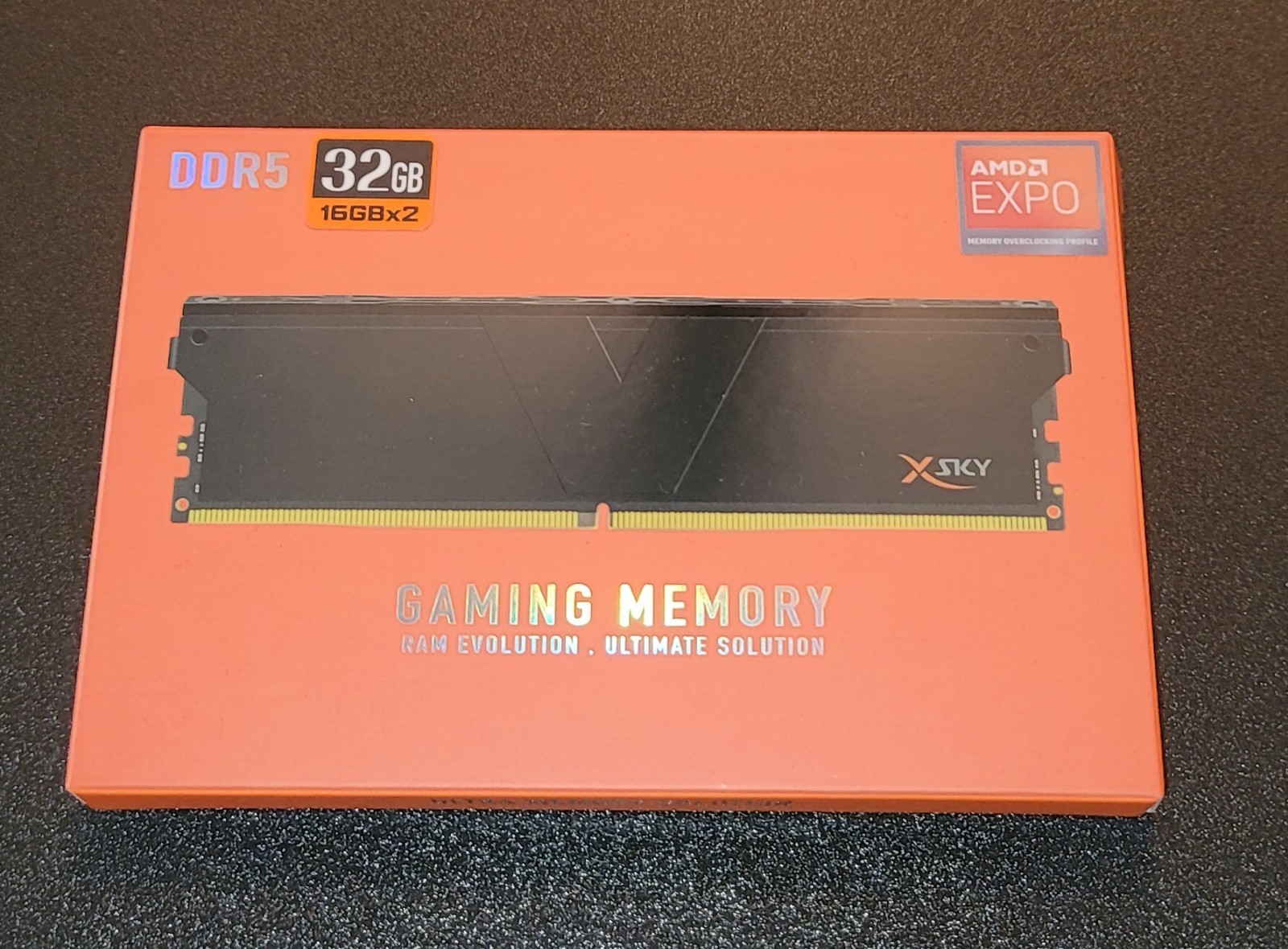 V-COLOR Manta XSky DDR5 32GB (2x16GB) 6000MHz CL26 1.45V SK Hynix IC Gaming Desk
