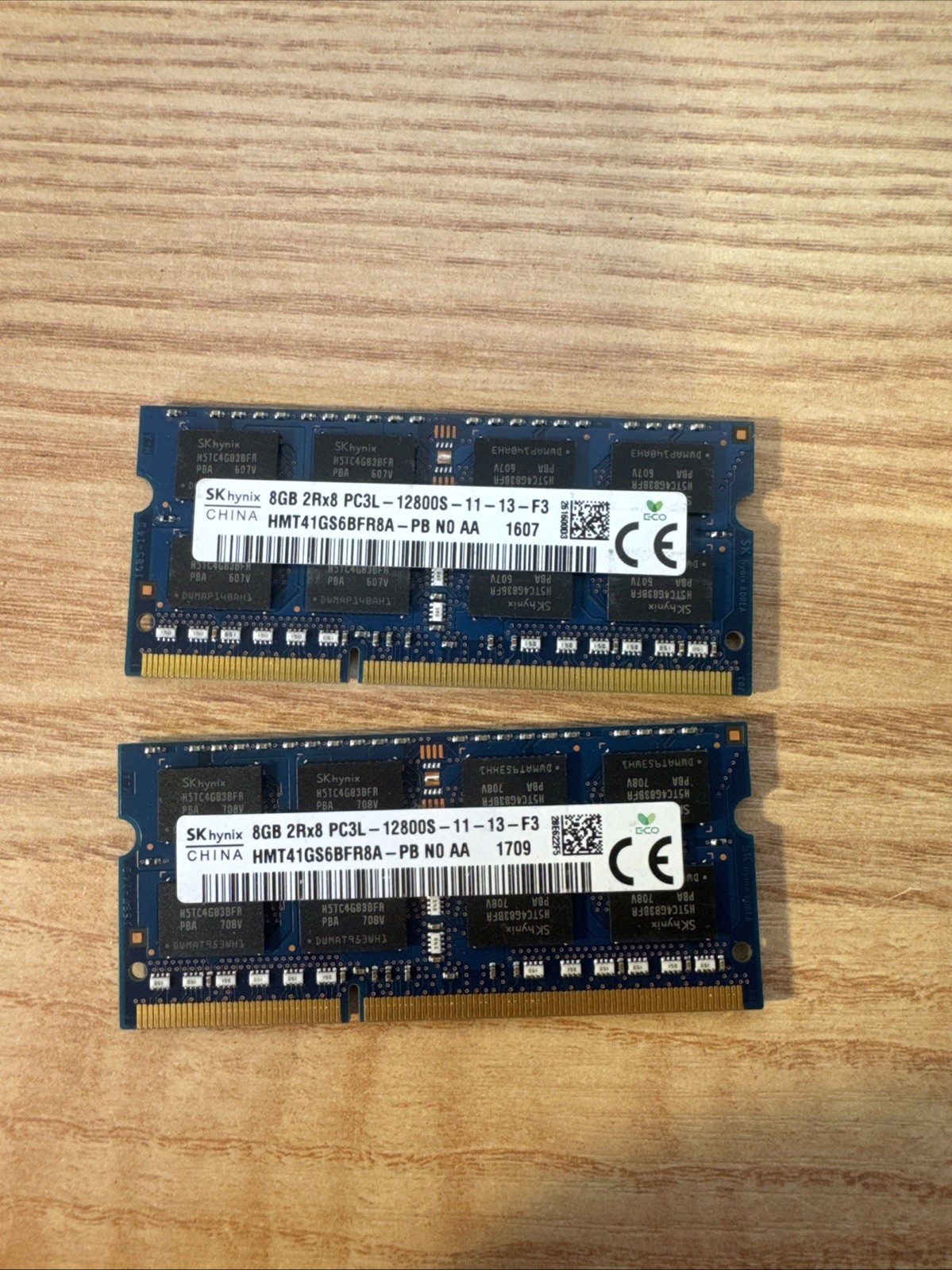 SK Hynix 8GB DDR3L 1600MHz PC3L-12800S Laptop RAM HMT41GS6BFR8A-PB 1.35V
