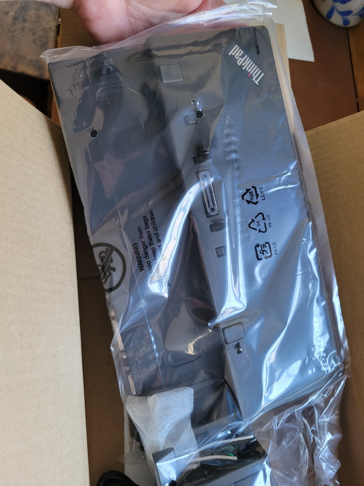 ThinkPad Pro Dock 90w 40A10090US *NEW*