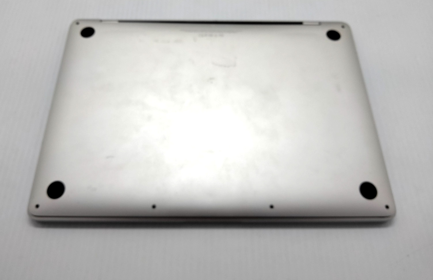Apple A1708 2017 EMC 3164 13″ LCD Screen Display Assembly MacBook silver Chassis