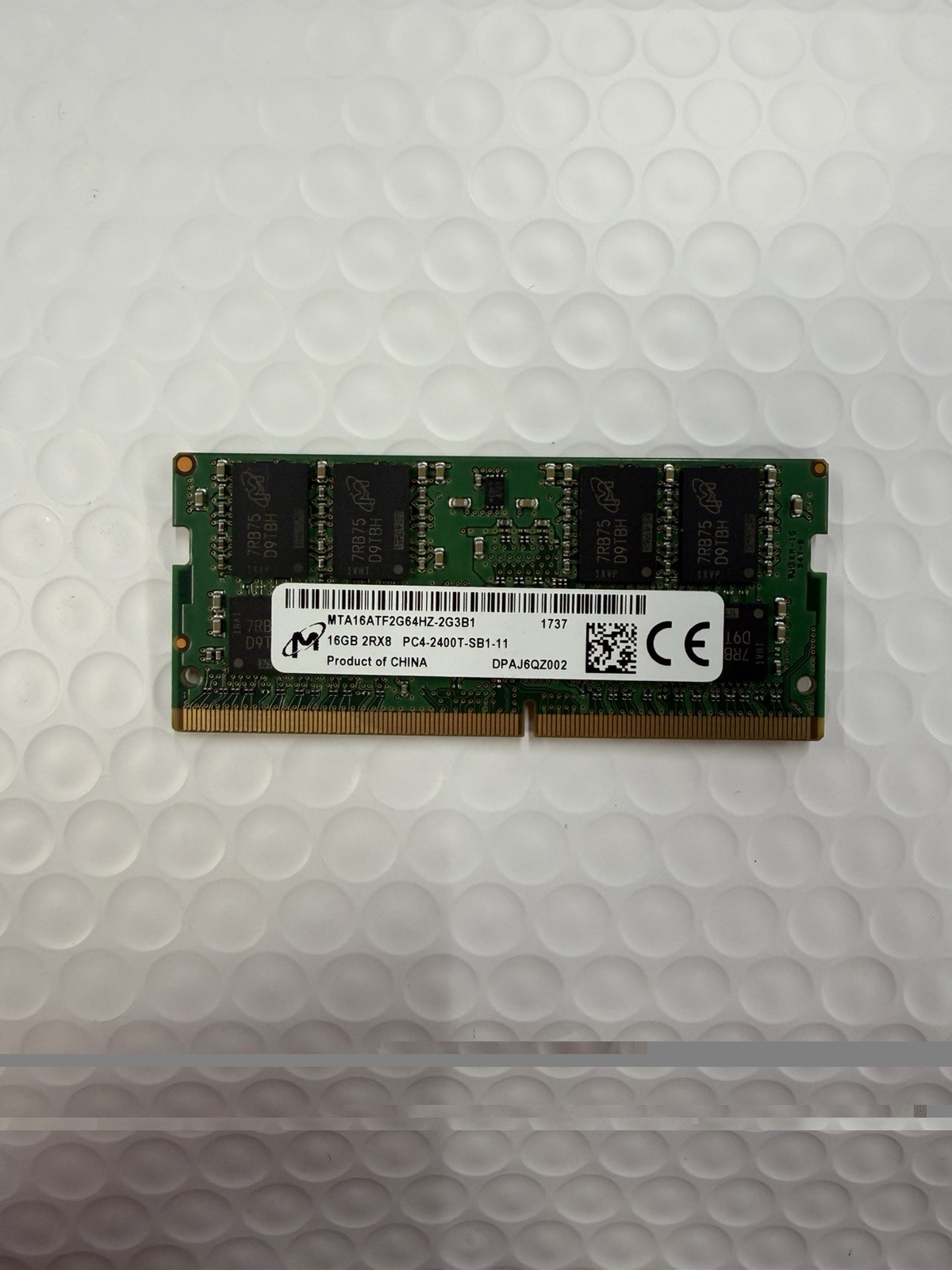 Micron 16GB 2Rx8 PC4 DDR4 SODIMM (PC4-2400T) MTA16ATF2G64HZ-2G3B1