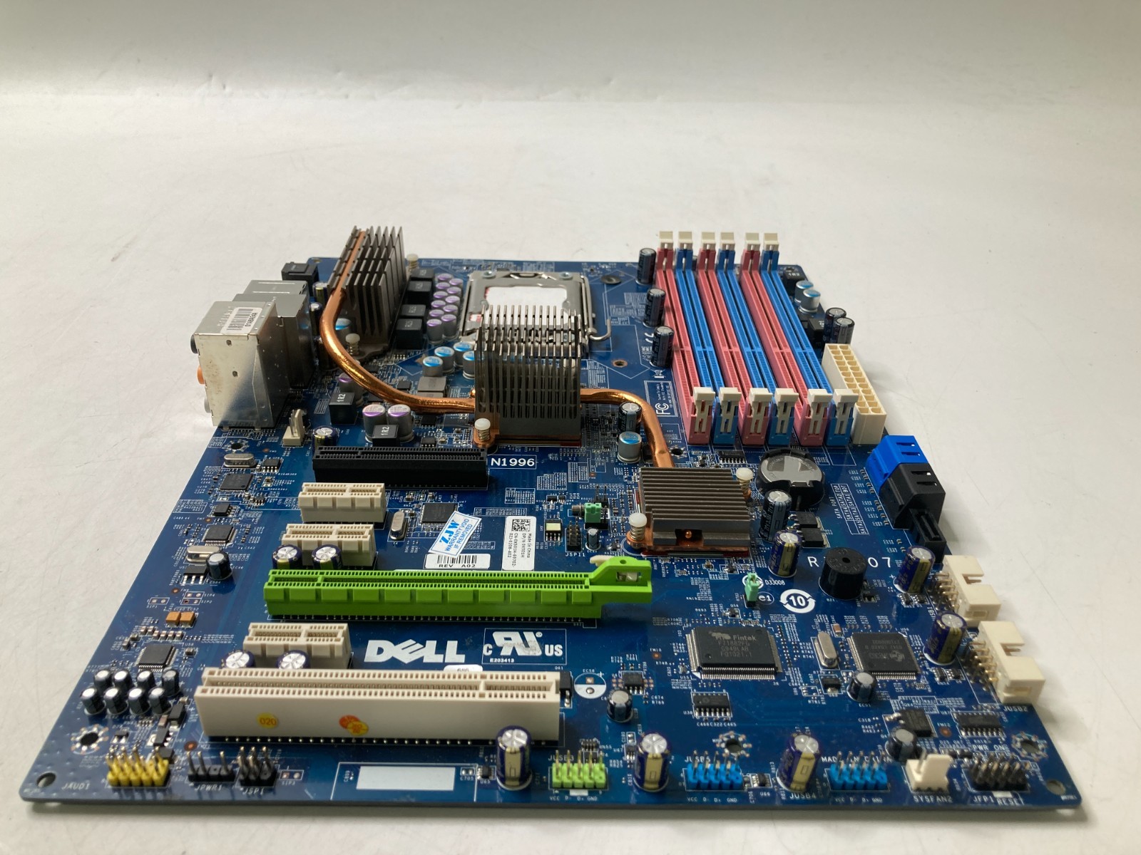 Dell Studio XPS 435T/9000 LGA 1366 Intel X58 Express Triple Channel DDR3 Ram